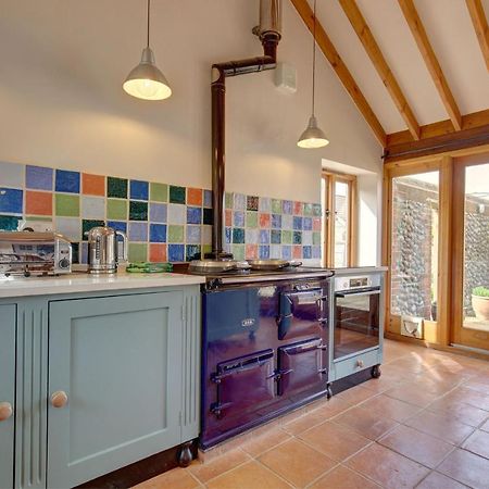 Villa Williams Barn West Beckham Exterior foto