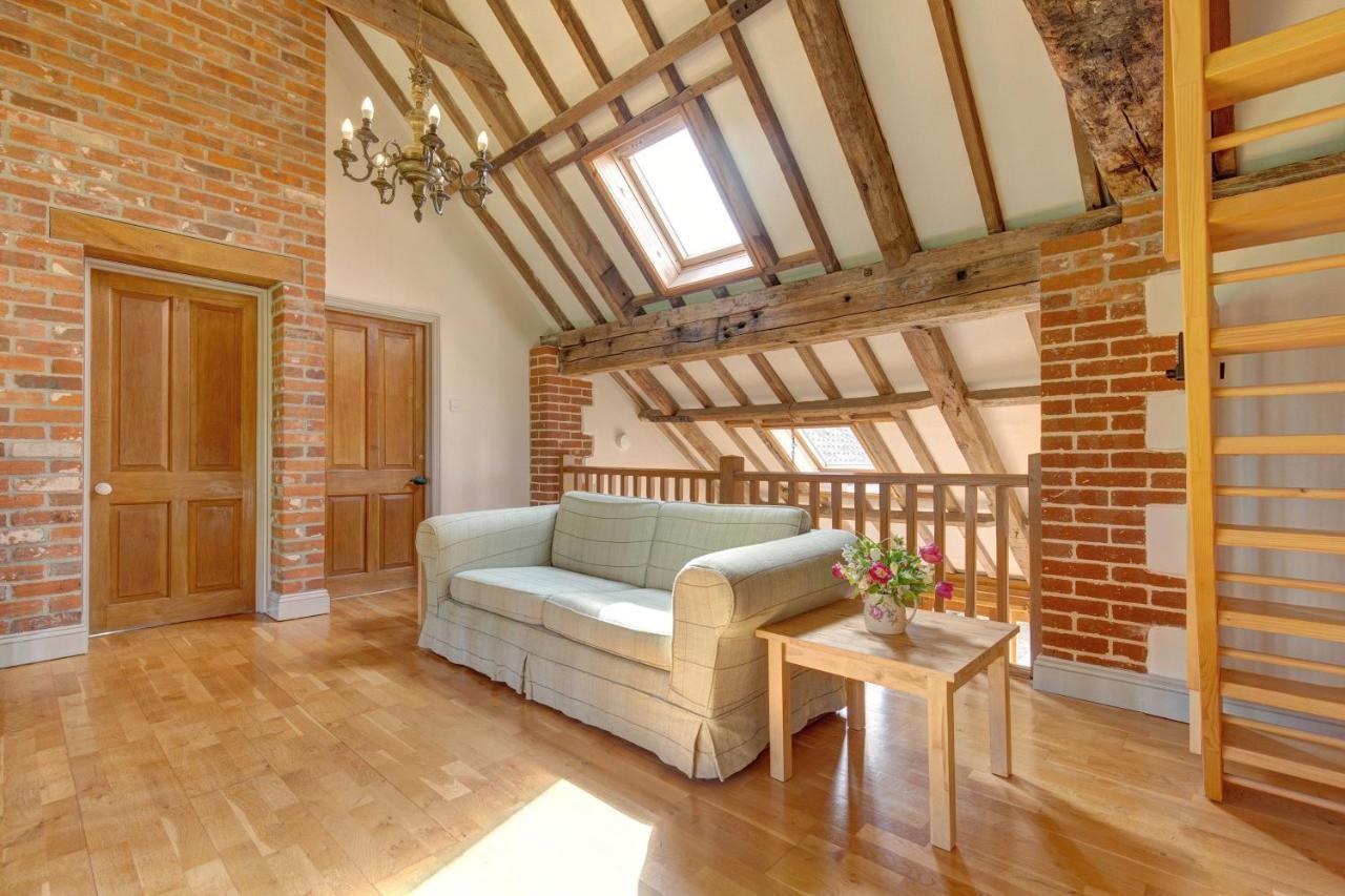 Villa Williams Barn West Beckham Exterior foto