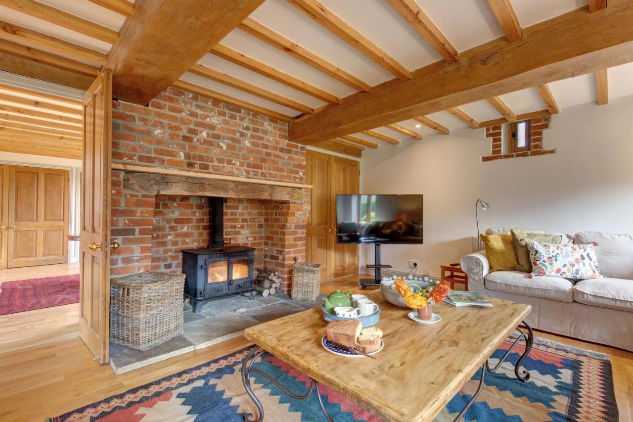 Villa Williams Barn West Beckham Exterior foto